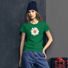 Load image into Gallery viewer, White Flower short sleeve t-shirt