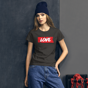 Love short sleeve t-shirt