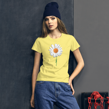 Load image into Gallery viewer, White Flower short sleeve t-shirt